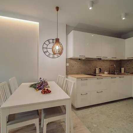 Apartment Apartament Silence Karpatia Z Kominkiem