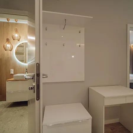 Apartament Silence Karpatia Z Kominkiem * Karpacz