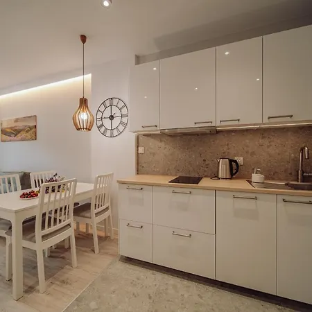 Apartament Silence Karpatia Z Kominkiem *